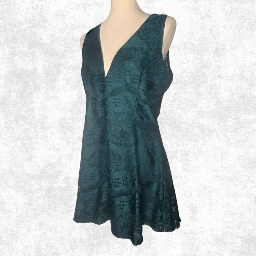 Charlotte Russe Teal Lace Romper – Size XL | Deep V Neck, Sleeveless - Picture 2 of 8